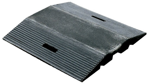 Hose ramps are manufactured into molded rubber for easy gripping.