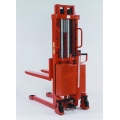 The Beacon hydraulic hand pallet truck can be steered and driven as material handling equipment with handle in vertical position with or without a load. Hydraulic hand pallet truck provides smooth acceleration. Hydraulic hand pallet truck features heavy-duty construction.