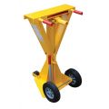 Stabilizing jack stands feature a dynamic lifting capacity of 40,000 lbs.