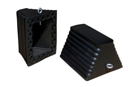 Heavy Equipment Wheel Chocks - RC915 series