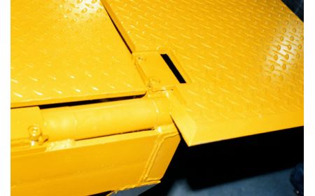 6 Movement Solid Deck Leveler - SS Series