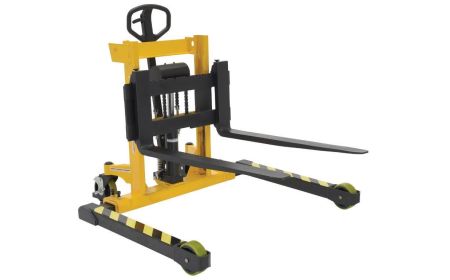 Straddle Pallet Jack - BVHPS Series by Beacon Industries